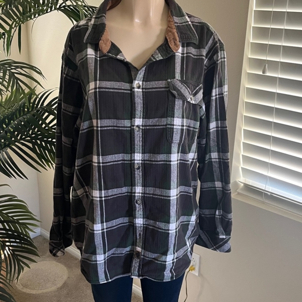 Legendary Whitetails Blue and Black Plaid Shirt